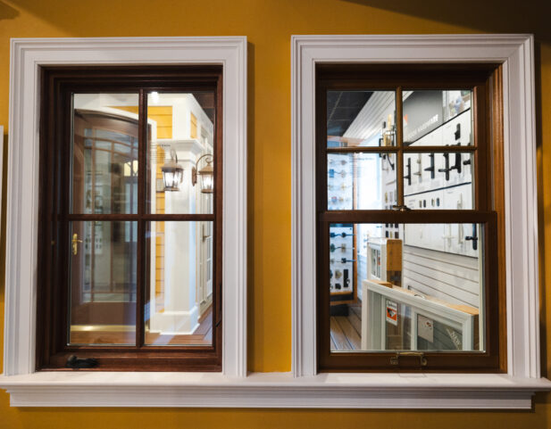 WINDOWS