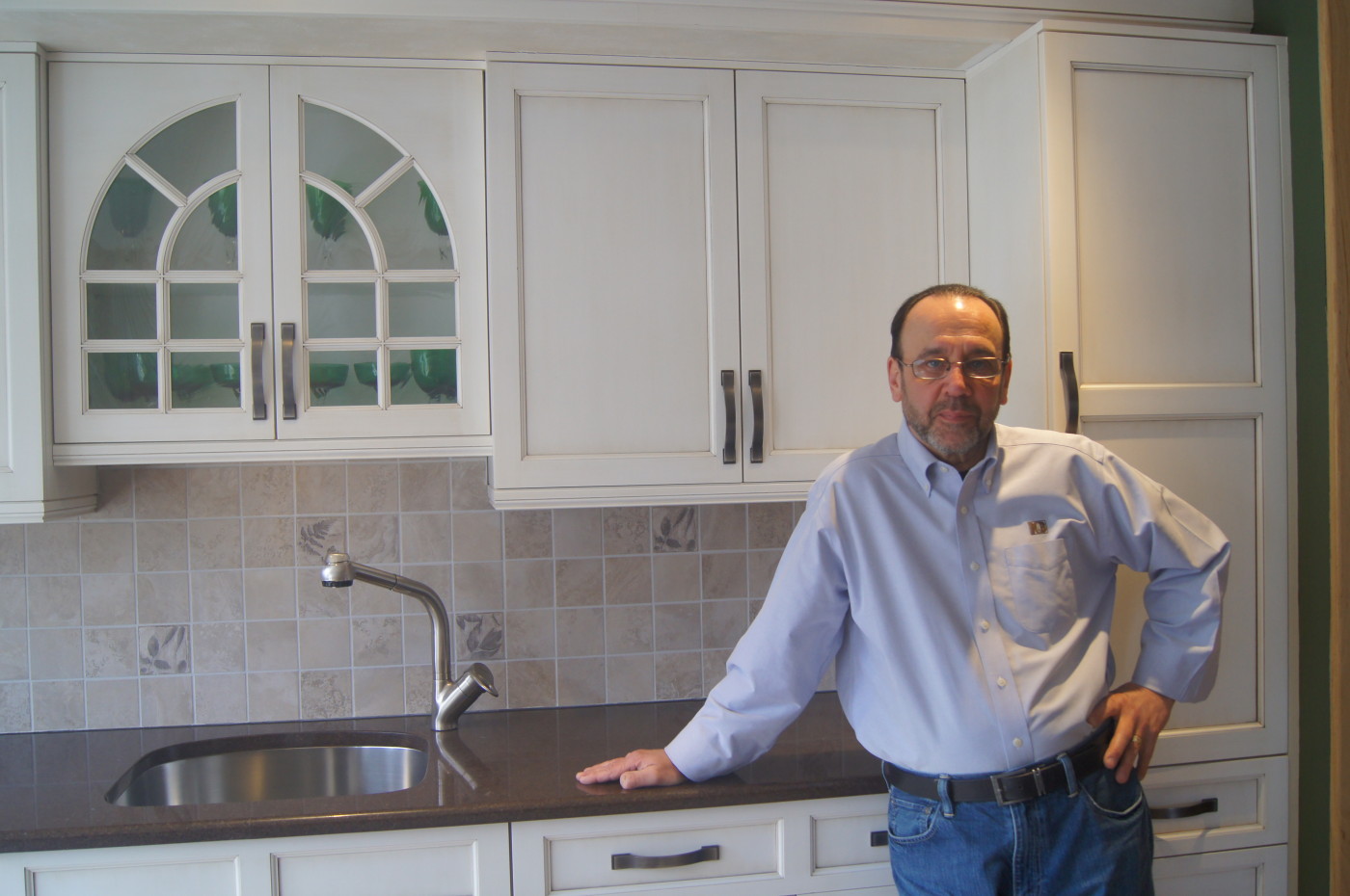 Kuiken Brothers' Kitchen Designer Roman Niksa Emerson, NJ