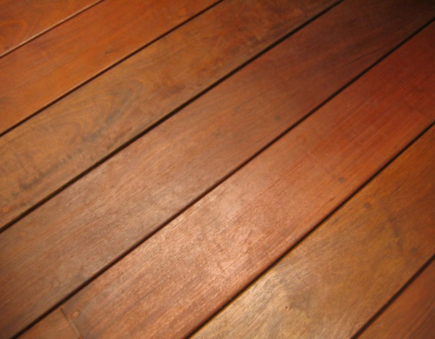 Decking – Real Wood, Cedar & Tropical